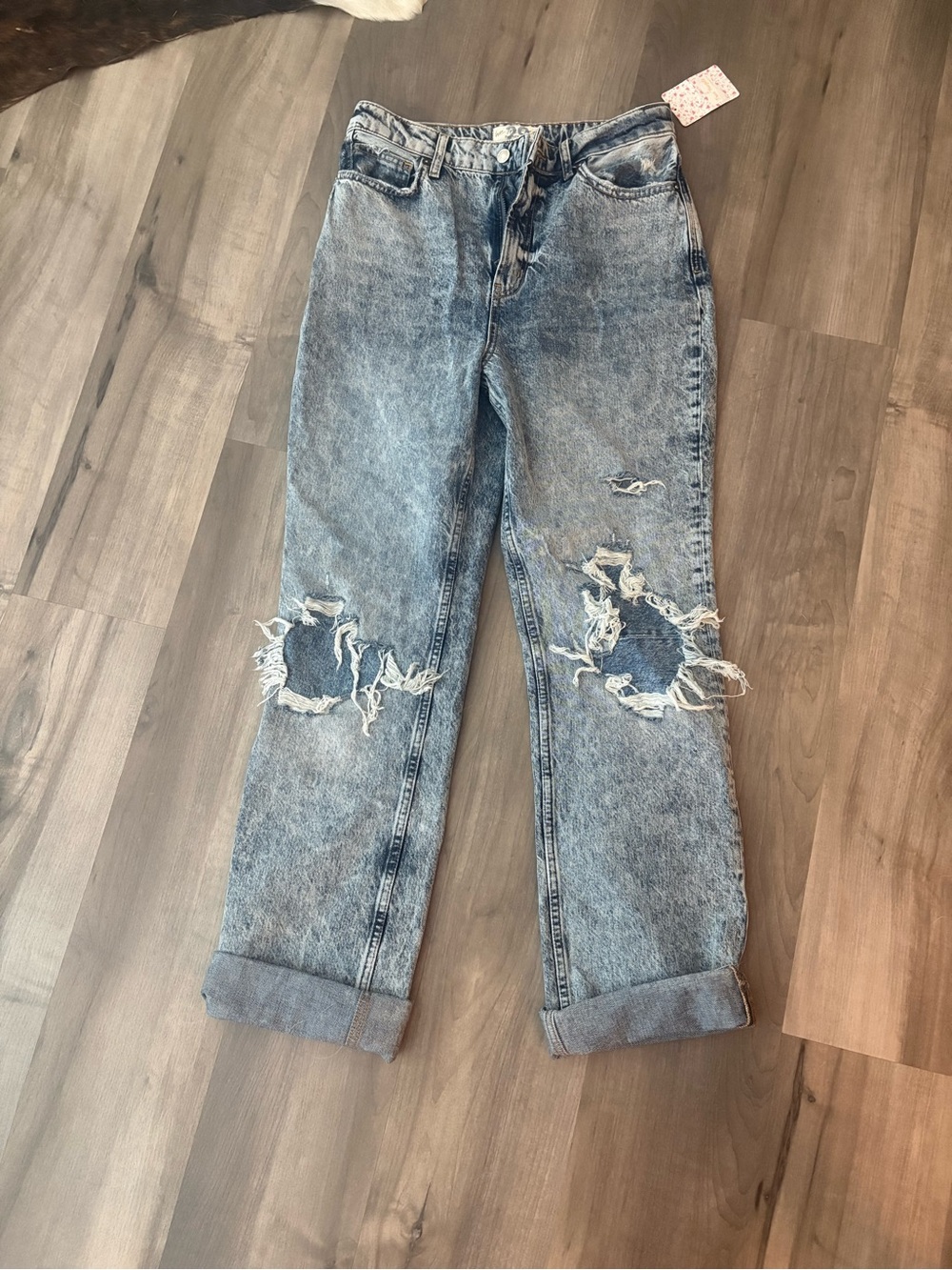 NWT Free People Washed Light Blue Distressed Boyfriend Jeans size 29